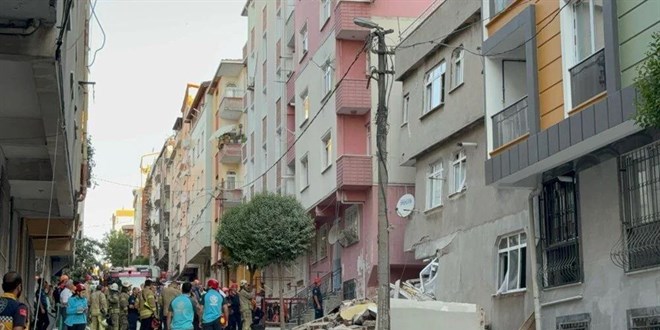 Bahçelievler'de çöken bina ile ilgili İBB'den açıklama