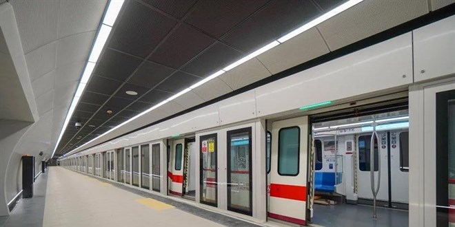 Yıldız-Mahmutbey metro hattında teknik arıza nedeniyle seferler aksadı