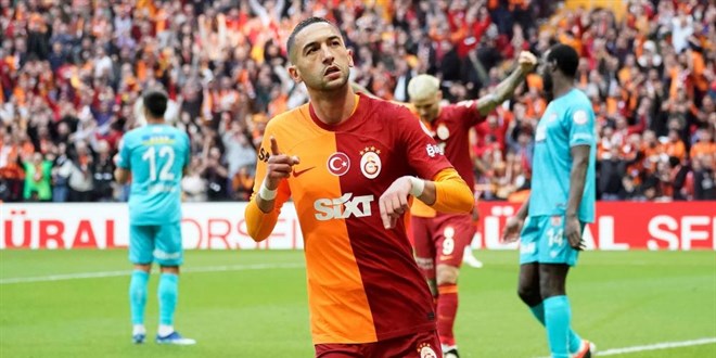Galatasaray, Hakim Ziyech ile sözleşme imzaladı