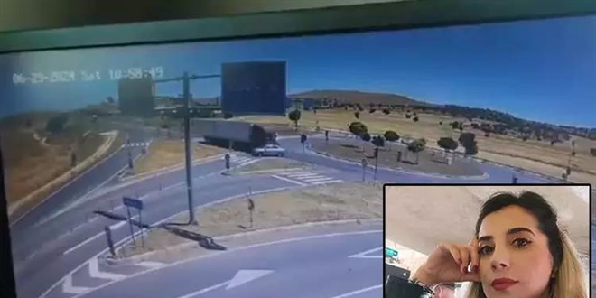 Trafik kazasında karnındaki bebeğini kaybeden anne de öldü