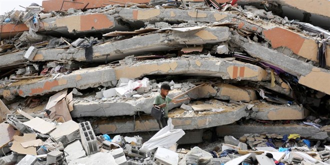 Gazze'de can kaybı 37 bin 877'ye çıktı