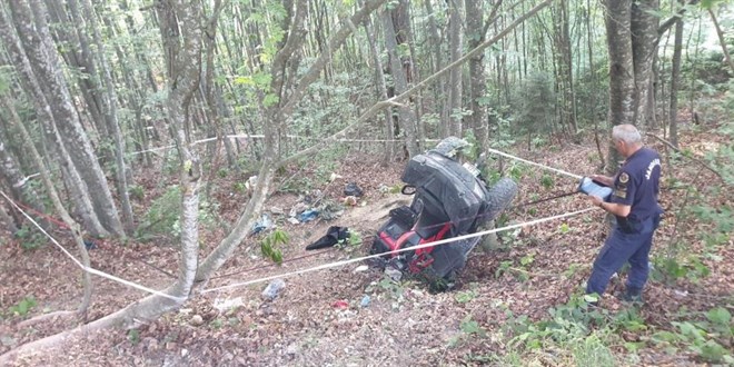 Yayla yolunda kontrolden çıkan arazi aracı devrildi: 1 ölü