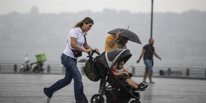 AKOM uyardı: İstanbul'da sağanak akşam saatlerinde etkisini artıracak