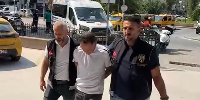 Boşandığı eşinin sevgilisini öldürmüştü, tutuklandı