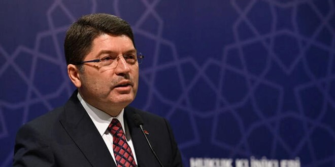 Bakan Tunç: Artık 3 yıl hakim ve savcı yardımcılığı olacak