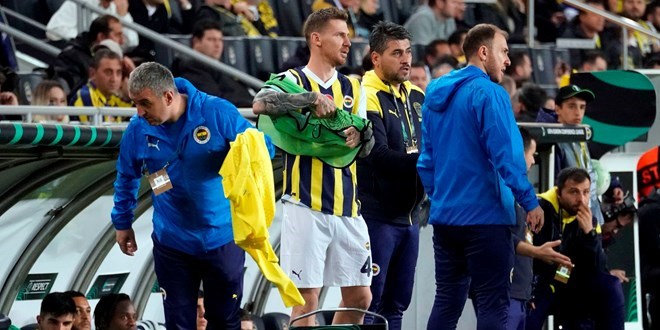 Serdar Aziz'den Fenerbahçe'ye veda mesajı