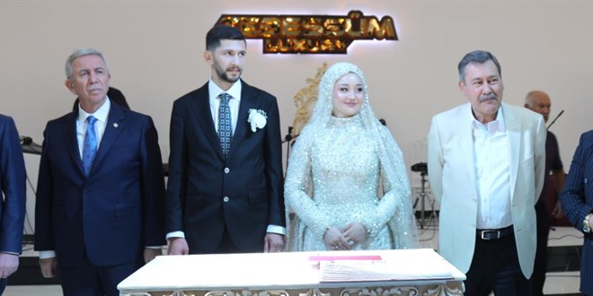 Yavaş ve Gökçek aynı karede