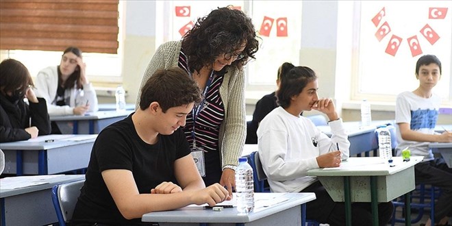 MEB, LGS adaylarına 'tercih danışmanlığı' hizmeti veriyor