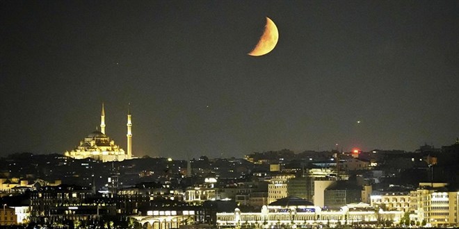 İstanbul'da sıcak hava ve nem etkili oldu