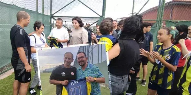 Antalyaspor ile Alex de Souza arasında Fenerbahçe krizi!