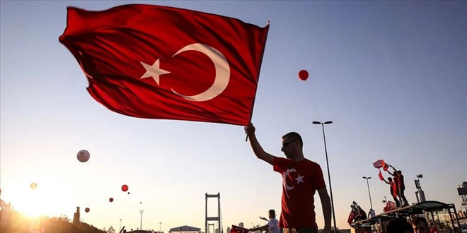 Siyasilerden 15 Temmuz mesajları