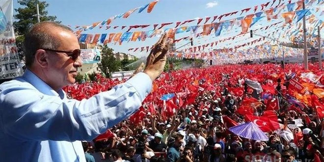 AK Parti'de değişim rüzgarı