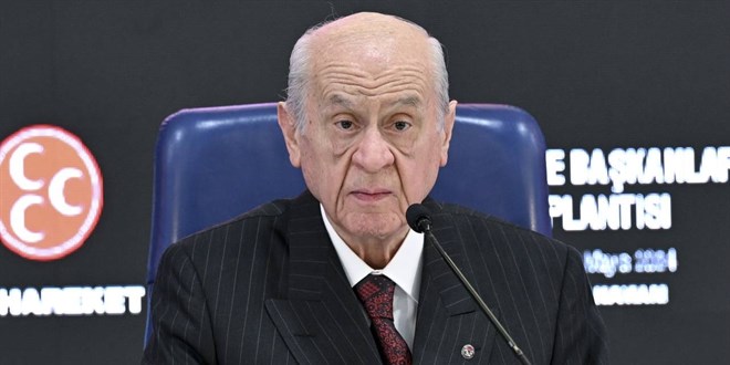 Devlet Bahçeli'den sokak hayvanları düzenlemesine ilişkin açıklama