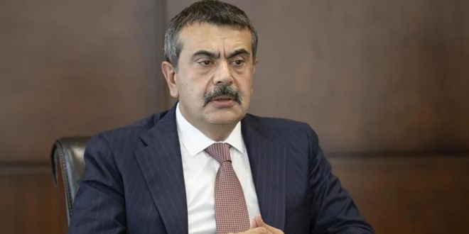 Bakan Tekin: Kurallara uymayan Fransız okullarına işlem yapılacak