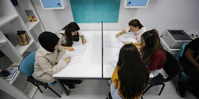 Üniversite adayları için tercih dönemi yarın başlıyor