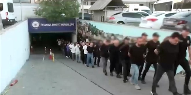 Krmz bltenle aranan ete lideri yakaland