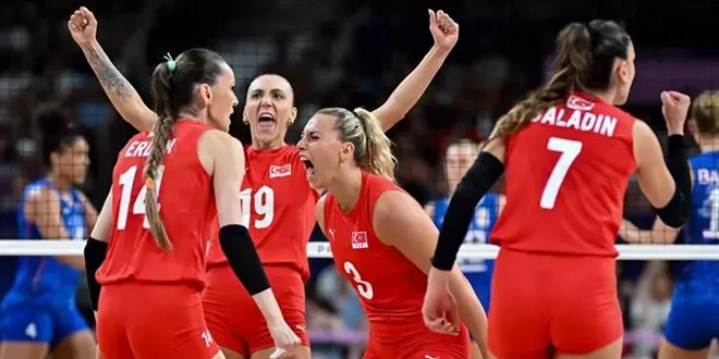 Olimpiyat'ta tarihi geri dönüş! Türkiye 3-2 Hollanda
