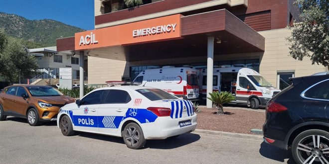 Hastasının saldırısına uğrayan doktorun kalbi durdu