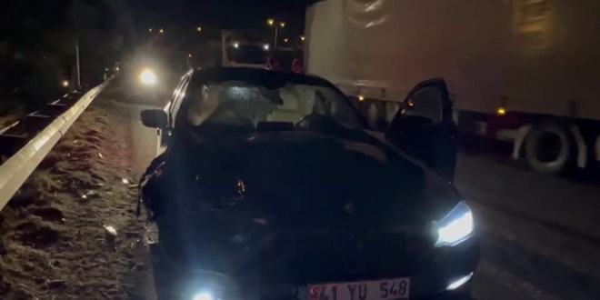 Yalova'da ehliyetsiz sürücünün çarptığı baba ve oğlu öldü