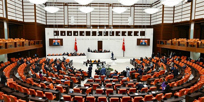 Meclis yeni yasama yılına yoğun mesaiyle başlayacak