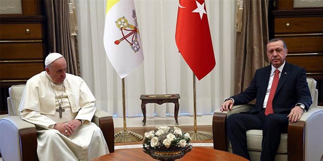 Cumhurbaşkanı Erdoğan, Papa Fransuva ile görüştü