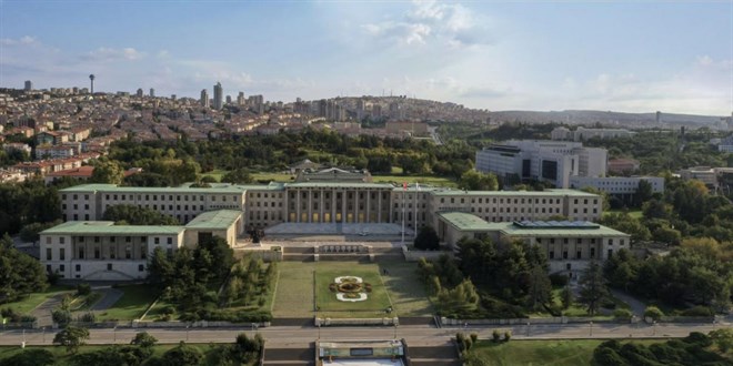 TBMM yeni uygulamalarla 'engelleri' kaldırıyor