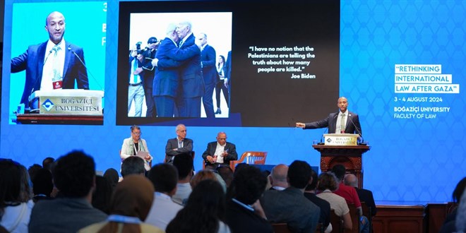 Boğaziçi Üniversitesinde 'İşgal, Irkçılık ve Direniş' başlıklı oturum düzenlendi