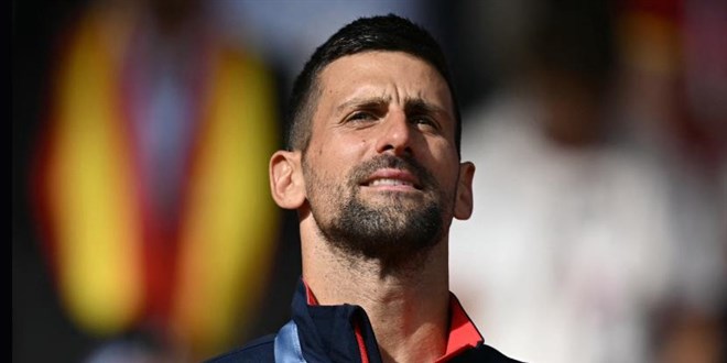 Novak Djokovic altın madalyanın sahibi oldu