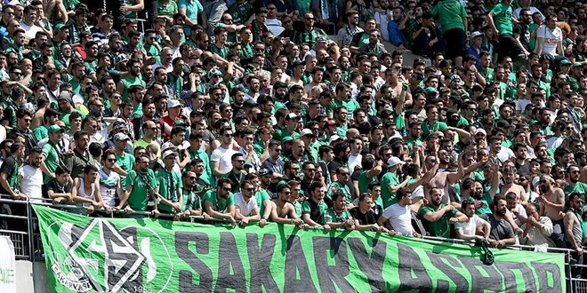 Sakaryaspor'un transfer yasağı resmen kalktı