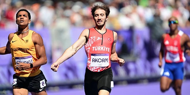 Milli atlet Berke Akçam, Olimpiyatlara yarı finalde veda etti