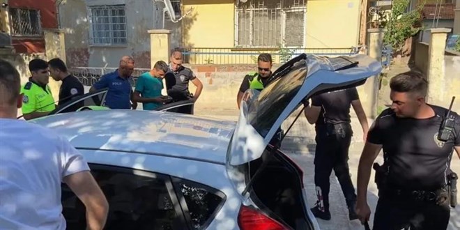 Çorum'da polisin 'dur' ihtiyarına uymayan 2 sürücüye, 41 bin 427 lira ceza