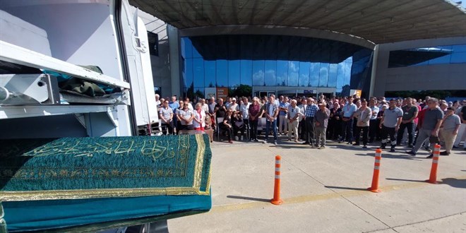 Sosyal medyadan not payla�an doktor intihar etti