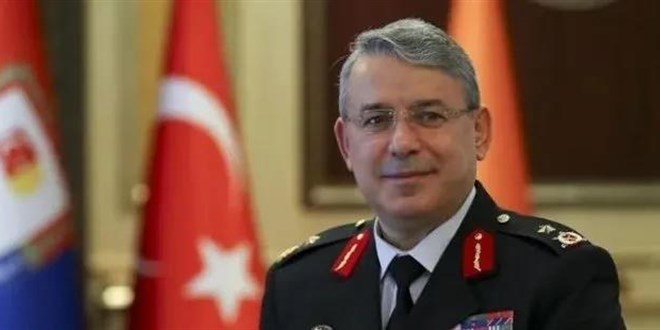FETÖ'nün kumpaslarını aştı orgeneral oldu!