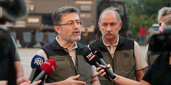 Bakan Yumaklı: 247 yangından 241'ini kontrol altına aldık