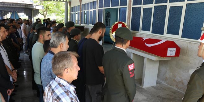 İzne gelen sözleşmeli onbaşı arkadaşı tarafından öldürüldü