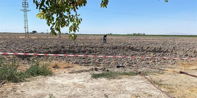 Karapınar'da tedirginliğe yol açan yeni obruk