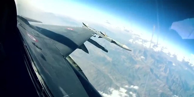 Irak ve Suriye'nin kuzeyinde 8 PKK'lı terörist etkisiz hale getirildi