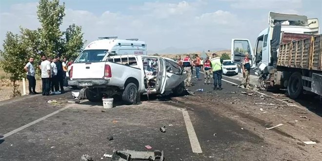 Batman'da 4 kişinin öldüğü kazada TIR şoförüne ev hapsi