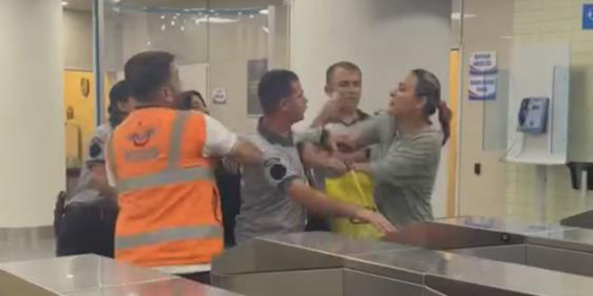 Marmaray'da kadın yolcu ile güvenlik görevleri arasındaki kavga