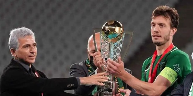 Kocaelispor'un 3. Lig şampiyonluk kupası kayboldu