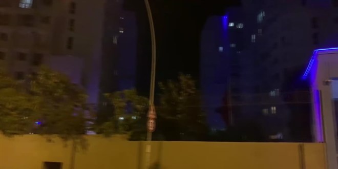 Esenyurt'ta çıkan silahlı kavgada 1 kişi öldü, 3 kişi yaralandı