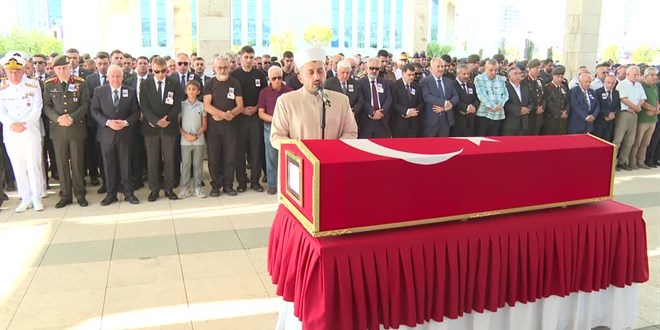 Eski Jandarma Genel Komutanı Galip Mendi son yolcuğuna uğurlandı