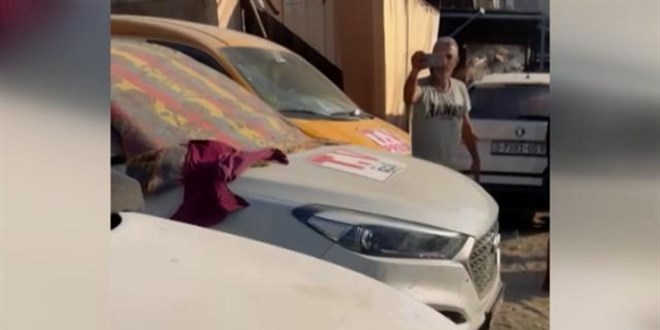 İsrail'in düzenlediği saldırıda TRT kameramanı yaralandı