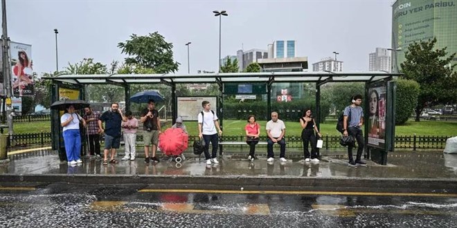 Meteoroloji ve AKOM'dan İstanbul için uyarı