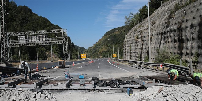 Bolu Da�� T�neli'nde 'heyelan' �nlemi