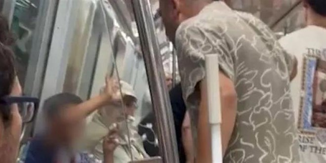 Metroda küçük çocuğu 'Suriyeli' diye döven şüpheli yakalandı