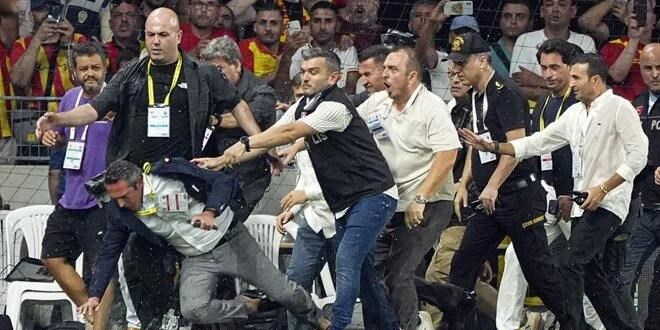 Olaylı maçla ilgili yeni gelişme: İki polis müdürü görevden alındı