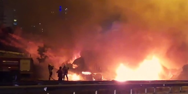 �ki t�r�n �arp��t��� kazada 1 ki�i hayat�n� kaybetti, 1 ki�i yaraland�