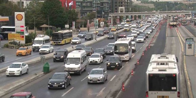 İstanbul'da uyum haftası trafiği