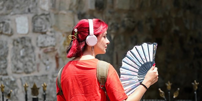 Son 53 yılın en sıcak 4. ağustos ayı yaşandı